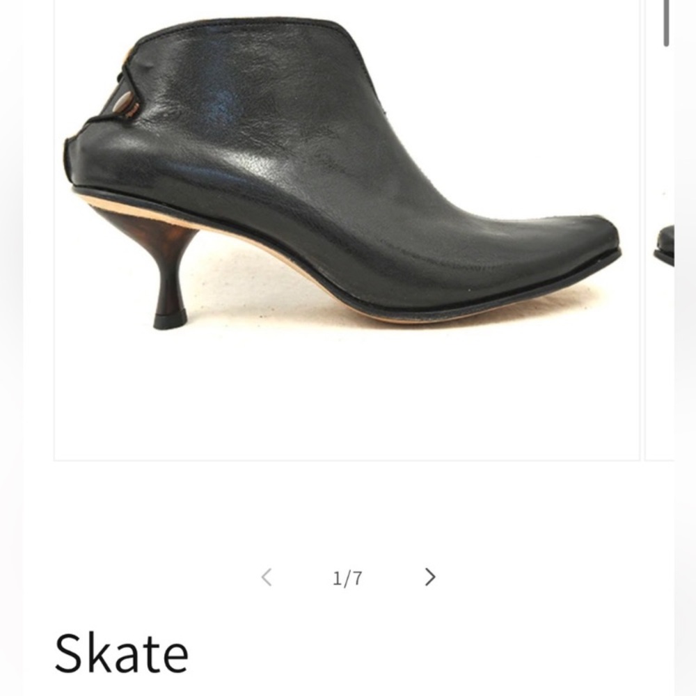 Cydwoq shoes